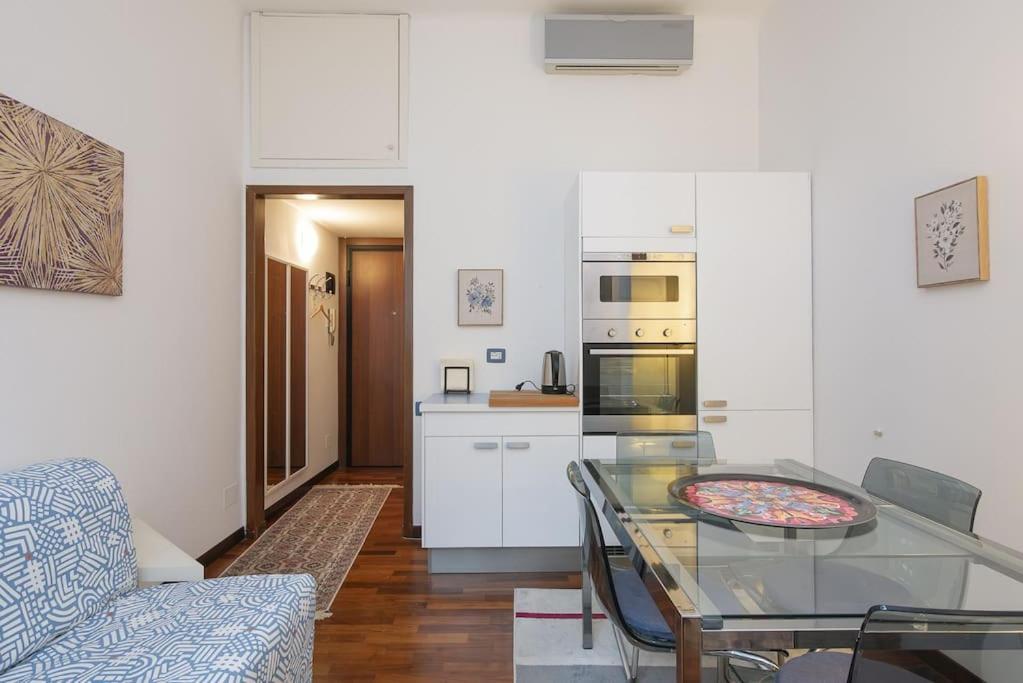 Youhosty - Lepetit 3 Milano Dış mekan fotoğraf