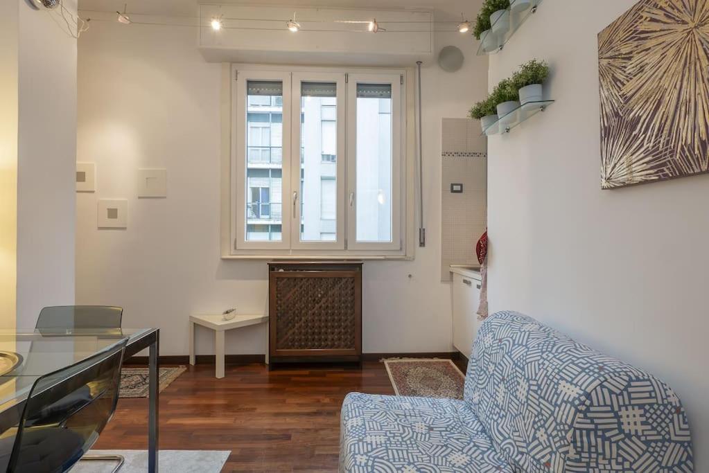 Youhosty - Lepetit 3 Milano Dış mekan fotoğraf